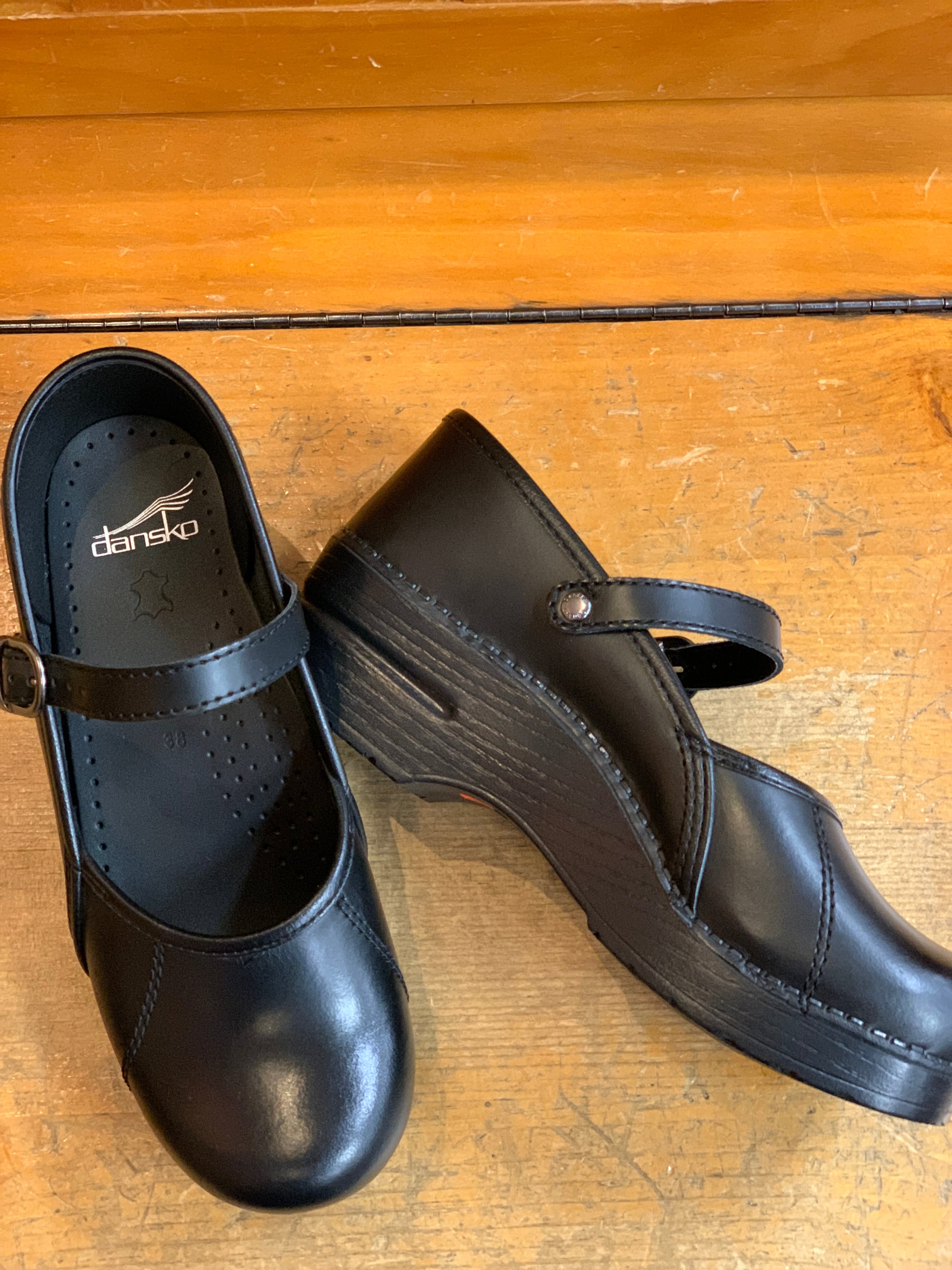 Dansko Marcelle Clog MJ size 43 Clogs N More since 1997 ROCKONPDX