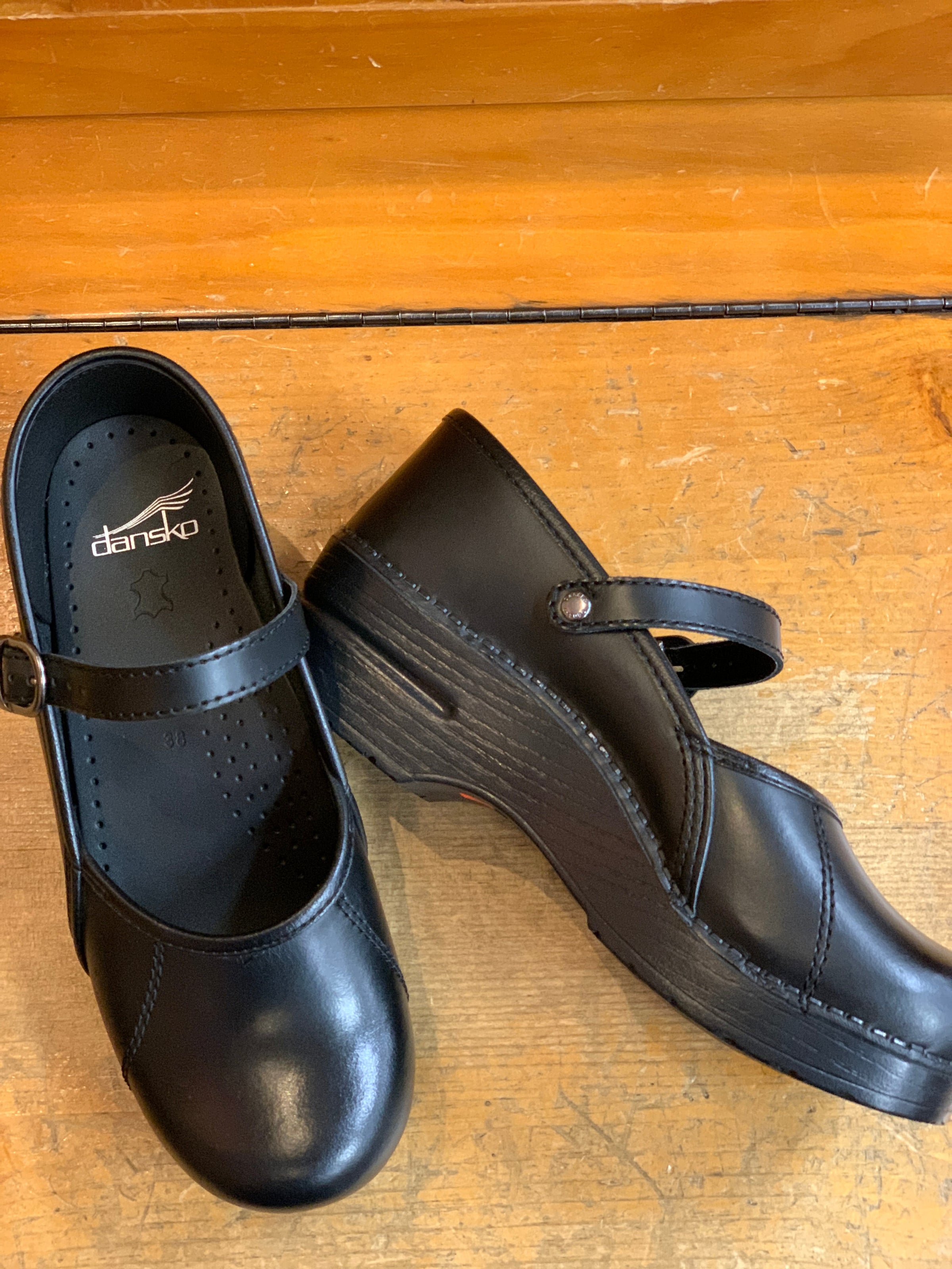 Dansko cheap marcelle clog