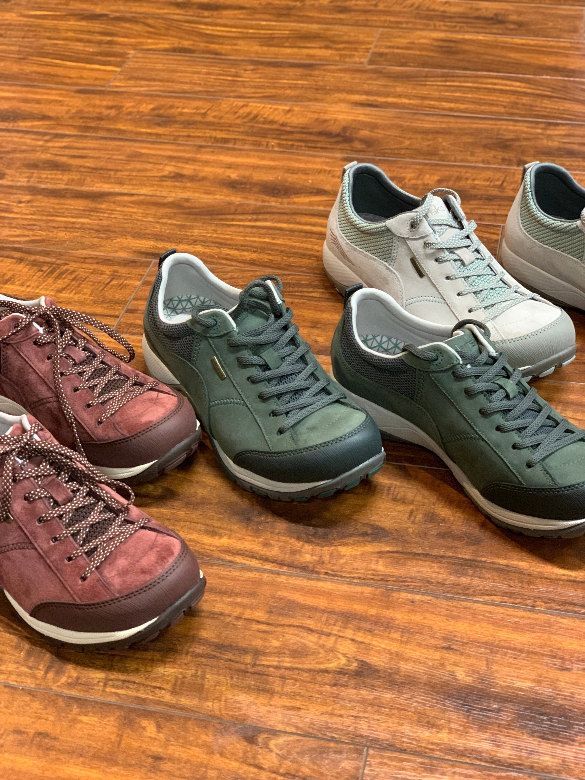 Dansko sales paisley chocolate