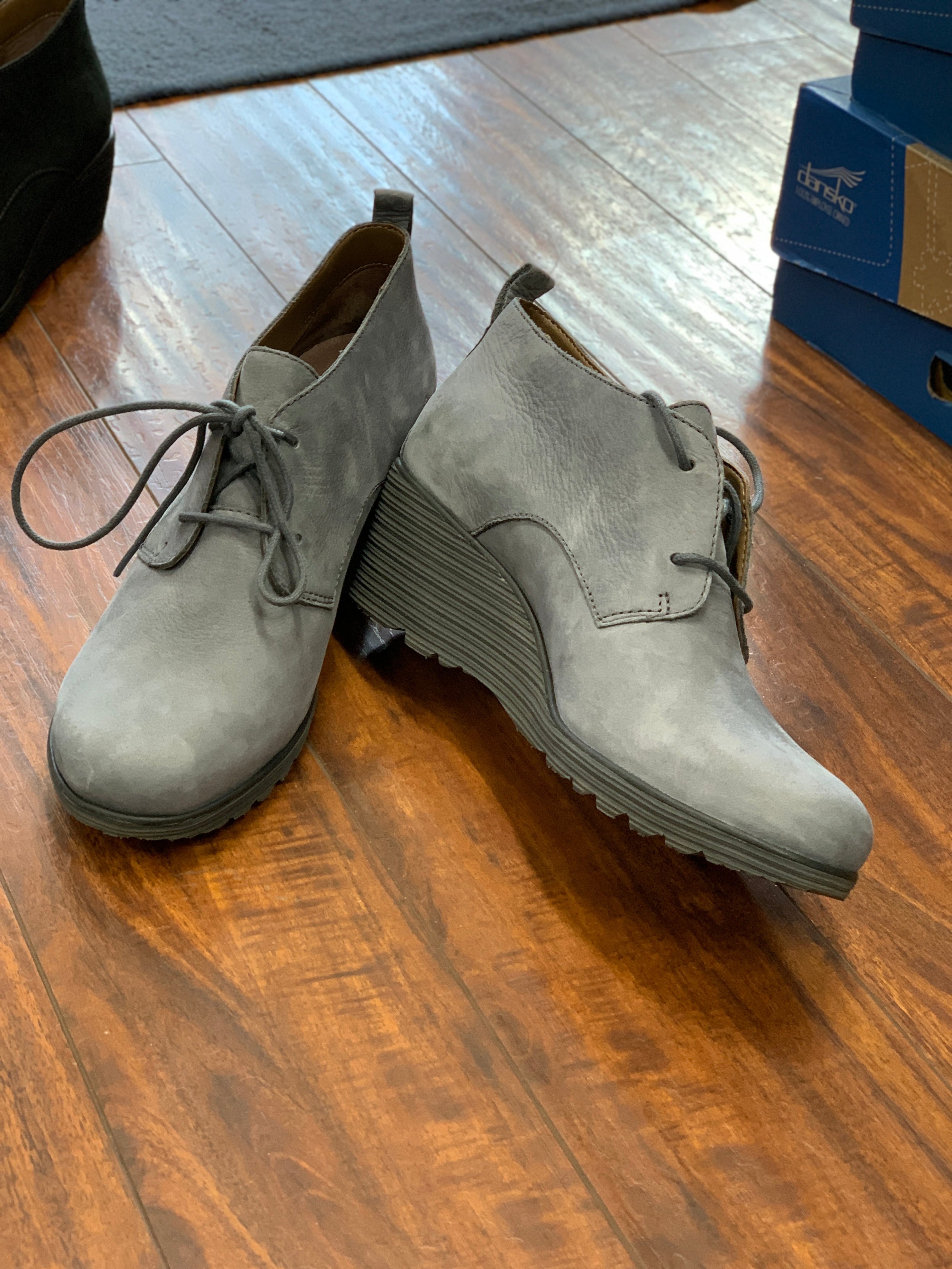 Dansko cadee store