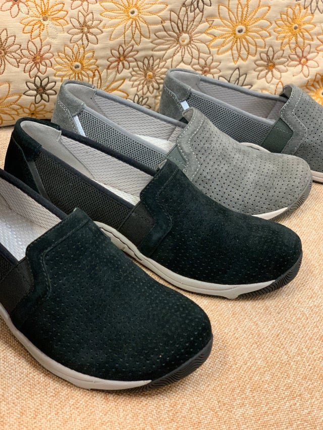 Dansko halle on sale